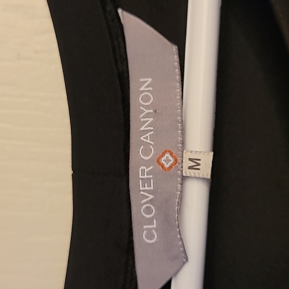 Fringe bottom sweater - Picture 2 of 6